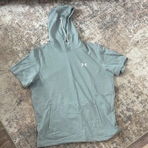 Under Armour Men's Light Green Short Sleeve Hoodie